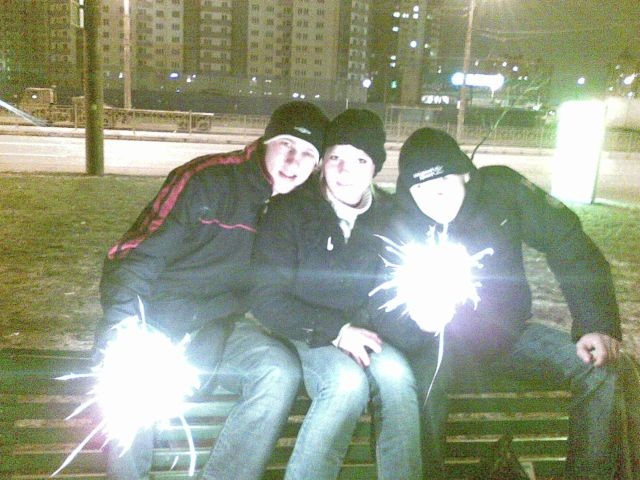 2007-03-23 02:24:24: cлева