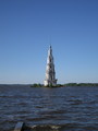 Главная достопримечательность Калязина - затопленная колокольня Никольского собора (1800) (2007-06-04 14:56:21)