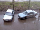 небольшой и скромный, но все же автопарк ггг (2007-06-12 19:48:29)