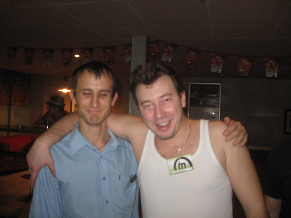 2007-11-28 00:46:25: 