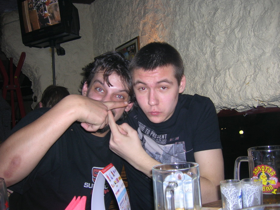 2008-10-26 12:00:46: 