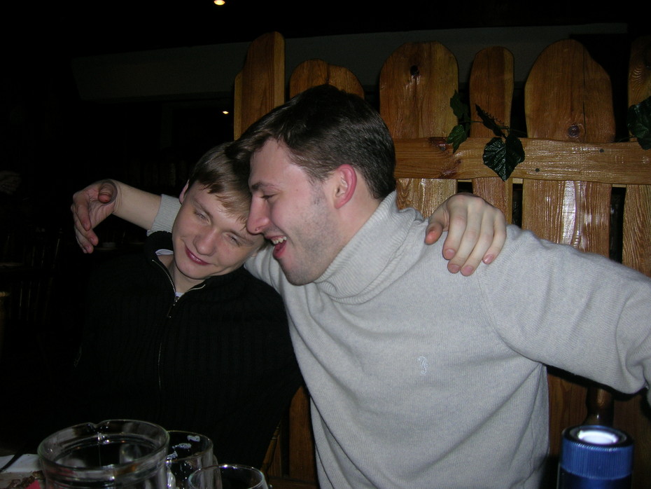 2008-11-17 22:33:20: 
