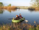 лодка в речке (2009-05-24 22:33:16)