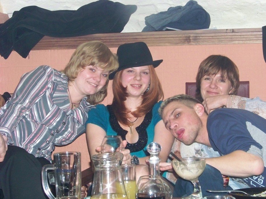 2009-12-13 01:44:09: 