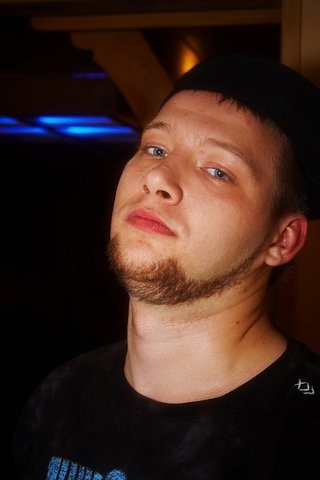 2010-09-05 23:49:10: Ряха после дня рождения опухла :) (29.11.09)